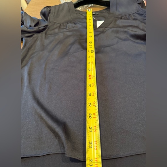 NWT White House Black Market Satin Elegant Black Blouse SZ L - Picture 11 of 16